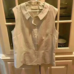 Banana Republic classic top. Size Small